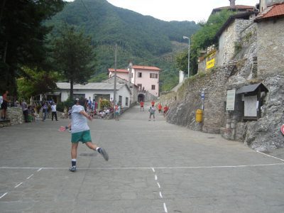 Il campionato italiano di palla elastica a Vallico